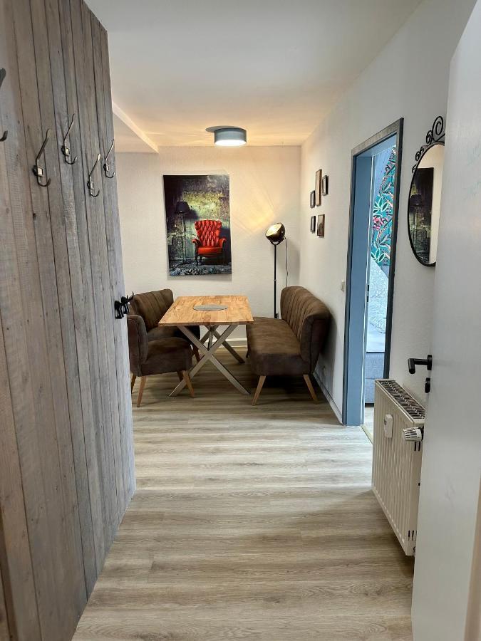 Apartment Zum Bunten Schmetterling Inkl. Parkplatz Erfurt Exteriör bild